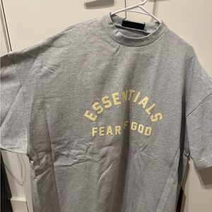 Fear of God Essentials Short Sleeve tee